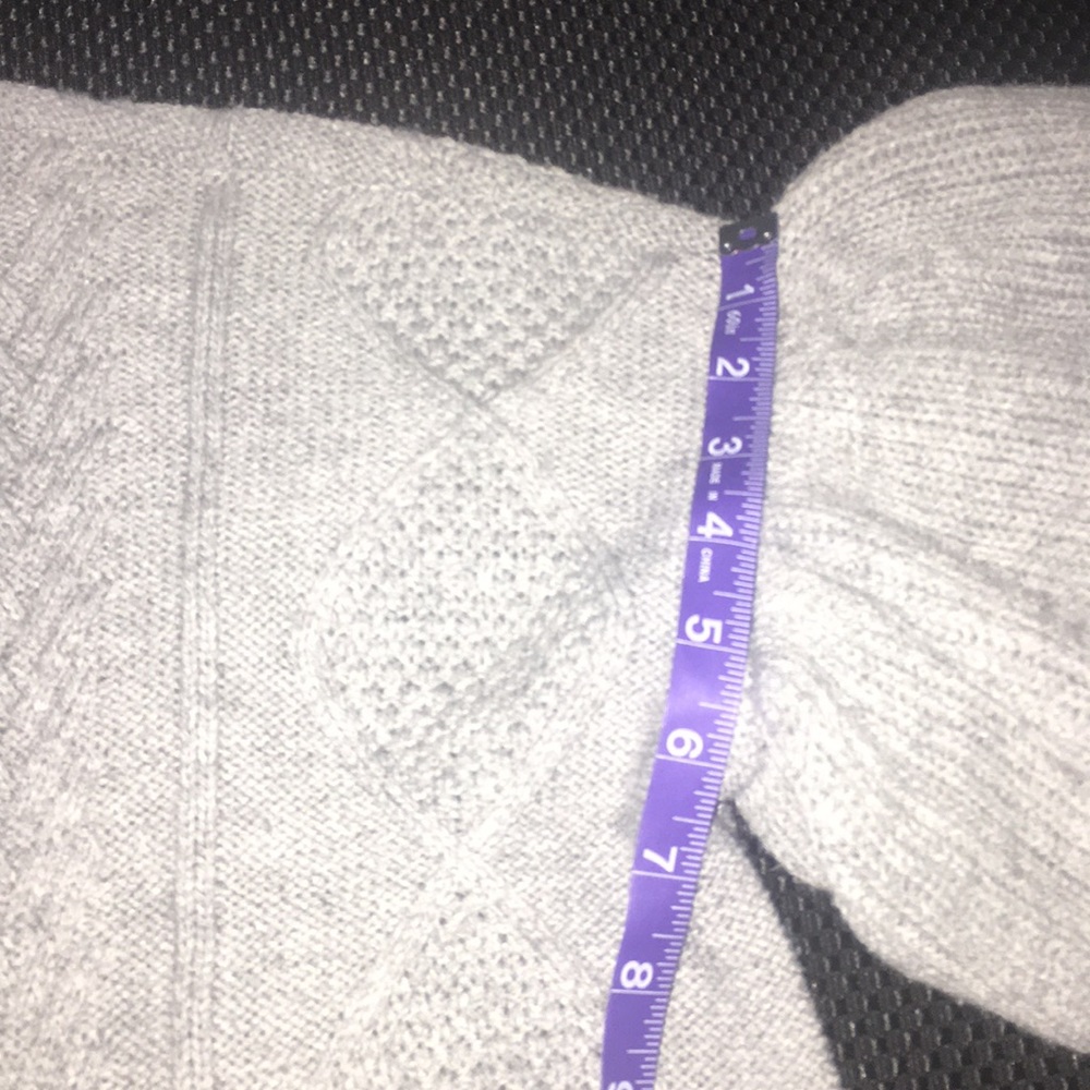 Haute Rogue Ruffle Sleeve Cable Knit Sweater Small - Picture 9 of 15